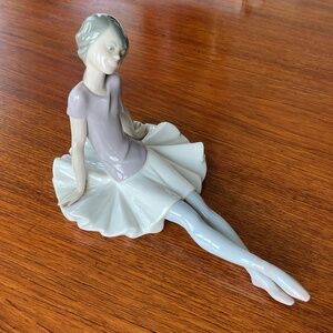 LLARDO BALLET GIRL - PHYLLIS 1978 6” TALL